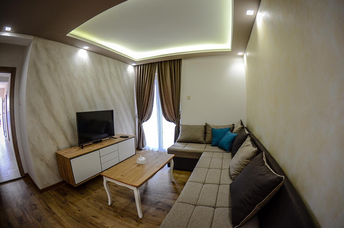 Luxury Two Bedroom Przno דירה *
